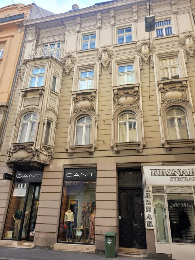 Secret Garden Apartment Загреб Экстерьер фото