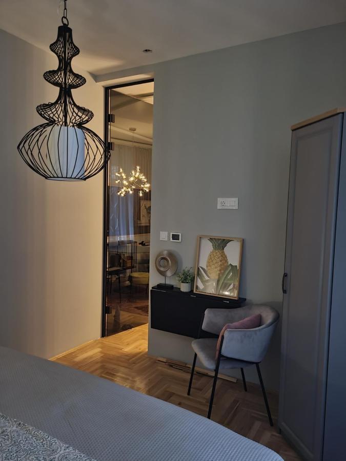 Secret Garden Apartment Загреб Экстерьер фото
