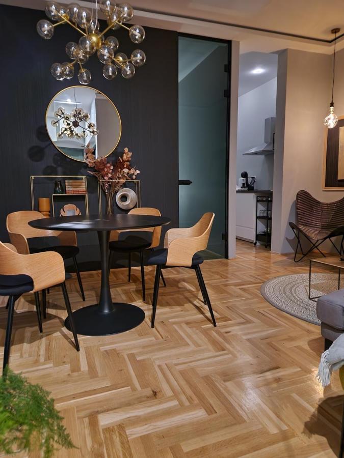 Secret Garden Apartment Загреб Экстерьер фото